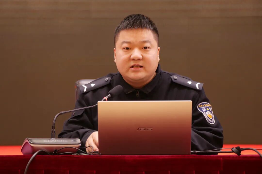 肥东公安局反诈中心杨震勇警官